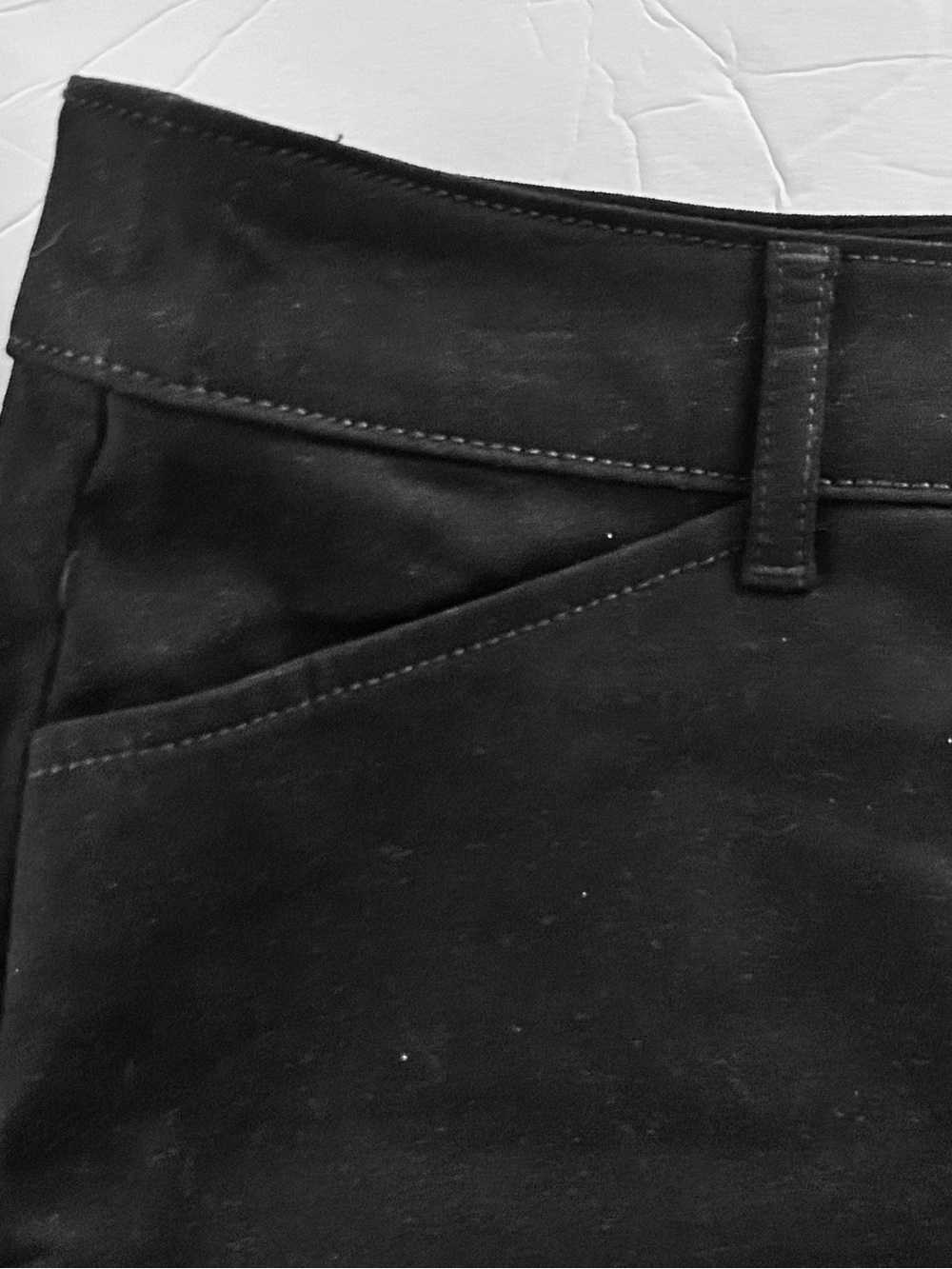 St. John's Bay Women’s MidRise Capri pants Seceretly Slender Black size 12P NWT - Picture 7 of 12